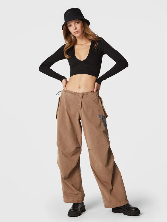 BDG Urban Outfitters Bluse 75267773 Schwarz Slim Fit 4 BDG Urban Outfitters Bluse 75267773 Schwarz Slim Fit – Bild 2