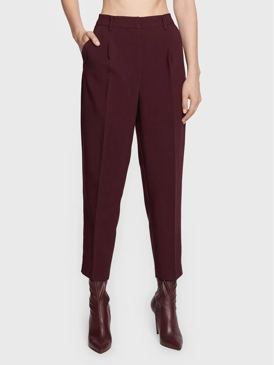 Bruuns Bazaar Stoffhose Cindysus Dagny BBW2393 Dunkelrot Loose Fit 3 Bruuns Bazaar Stoffhose Cindysus Dagny BBW2393 Dunkelrot Loose Fit