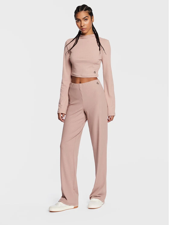 Calvin Klein Jeans Bluse J20J220298 Beige Cropped Fit 4 Calvin Klein Jeans Bluse J20J220298 Beige Cropped Fit – Bild 2