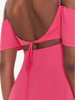 Calvin Klein Jeans Sommerkleid J20J221073 Rosa Regular Fit 11 Calvin Klein Jeans Sommerkleid J20J221073 Rosa Regular Fit -Deutschland Kleid Zart Verkaufs-Shop calvin klein jeans sommerkleid j20j221073 rosa regular fit 4