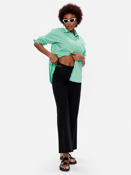 Calvin Klein Jeans Stoffhose J20J221069 Schwarz Regular Fit 4 Calvin Klein Jeans Stoffhose J20J221069 Schwarz Regular Fit – Bild 2