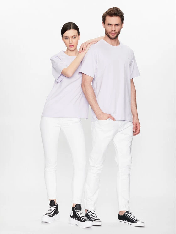 Converse T-Shirt Unisex Go-To Embroidered Star Chevron 10023876-A10 Violett Regular Fit 4 Converse T-Shirt Unisex Go-To Embroidered Star Chevron 10023876-A10 Violett Regular Fit – Bild 2