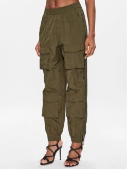 Gestuz Stoffhose Afina 10906980 Grün Regular Fit