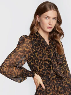 Guess Bluse Nadine W2BH19 WDWT2 Braun Regular Fit -Deutschland Kleid Zart Verkaufs-Shop guess bluse nadine w2bh19 wdwt2 braun regular fit 3