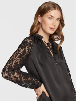 Guess Bluse W2BH16 WD8G2 Schwarz Regular Fit 10 Guess Bluse W2BH16 WD8G2 Schwarz Regular Fit -Deutschland Kleid Zart Verkaufs-Shop guess bluse w2bh16 wd8g2 schwarz regular fit 3