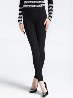 Guess Stoffhose W93A70 D3P01 Schwarz Slim Fit 8 Guess Stoffhose W93A70 D3P01 Schwarz Slim Fit -Deutschland Kleid Zart Verkaufs-Shop guess stoffhose w93a70 d3p01 schwarz slim fit 2