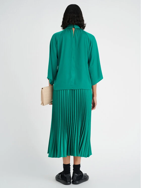 InWear Bluse Koto 30107570 Grün Relaxed Fit 5 InWear Bluse Koto 30107570 Grün Relaxed Fit – Bild 3