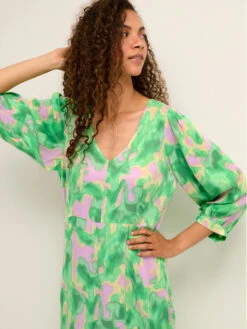 Sommerkleid Honey 10104259 Grün Feminine Fit -Deutschland Kleid Zart Verkaufs-Shop karen by simonsen sommerkleid honey 10104259 grun feminine fit 3