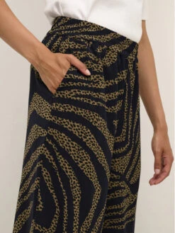 Stoffhose Hilja 10104284 Dunkelblau Casual Fit -Deutschland Kleid Zart Verkaufs-Shop karen by simonsen stoffhose hilja 10104284 dunkelblau casual fit 2