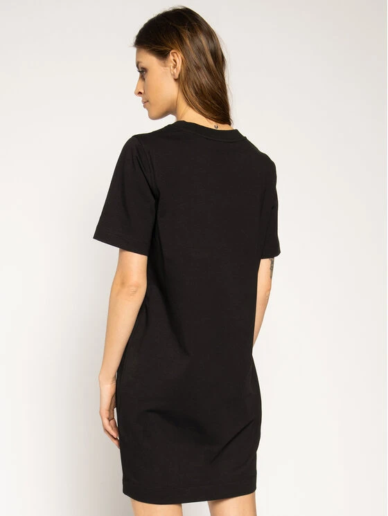 LOVE MOSCHINO Kleid Für Den Alltag W584714E 2124 Schwarz Regular Fit 5 LOVE MOSCHINO Kleid Für Den Alltag W584714E 2124 Schwarz Regular Fit – Bild 3