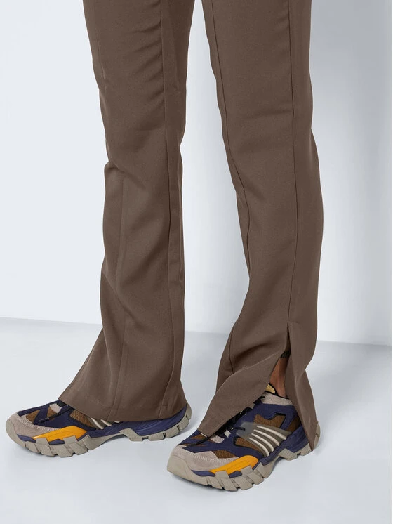 Noisy May Stoffhose Juniper 27023769 Braun Regular Fit 6 Noisy May Stoffhose Juniper 27023769 Braun Regular Fit – Bild 4