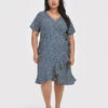 ONLY CARMAKOMA Sommerkleid Livia 15252210 Blau Regular Fit 1 ONLY CARMAKOMA Sommerkleid Livia 15252210 Blau Regular Fit -Deutschland Kleid Zart Verkaufs-Shop only carmakoma sommerkleid livia 15252210 blau regular fit
