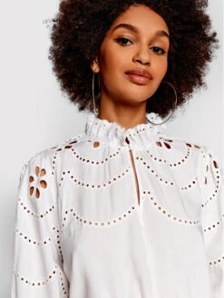 Silvian Heach Sommerkleid PGP22486VE Weiß Regular Fit 10 Silvian Heach Sommerkleid PGP22486VE Weiß Regular Fit -Deutschland Kleid Zart Verkaufs-Shop silvian heach sommerkleid pgp22486ve weiss regular fit 3