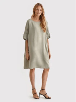 Kleid Für Den Alltag Toko T2215.200 Grün Relaxed Fit 9 Kleid Für Den Alltag Toko T2215.200 Grün Relaxed Fit -Deutschland Kleid Zart Verkaufs-Shop tatuum kleid fur den alltag toko t2215 200 grun relaxed fit 1