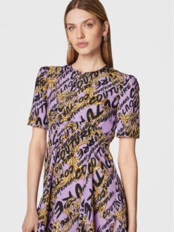 Versace Jeans Couture Kleid Für Den Alltag 73HAO902 Violett Regular Fit -Deutschland Kleid Zart Verkaufs-Shop versace jeans couture kleid fur den alltag 73hao902 violett regular fit 3