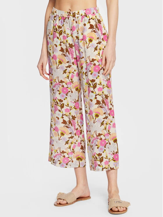 Weekend Max Mara Stoffhose Karman 23513109 Beige Regular Fit 3 Weekend Max Mara Stoffhose Karman 23513109 Beige Regular Fit